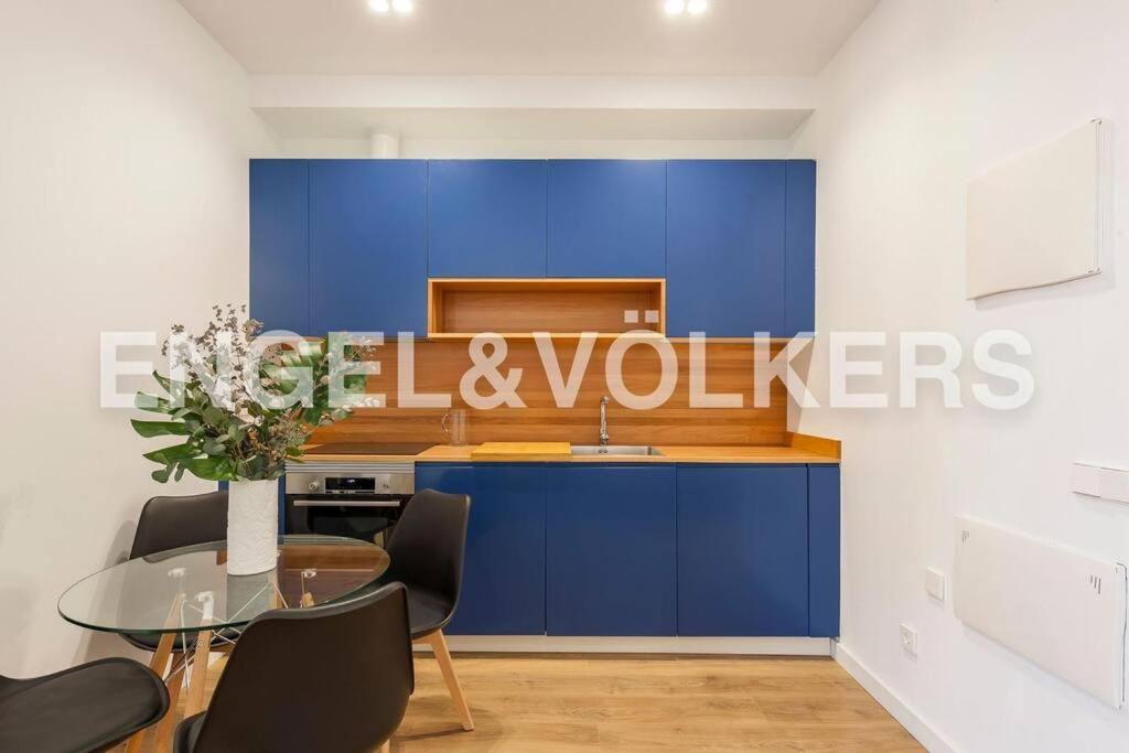 Moderno Apartamento En Pleno Centro 마드리드 외부 사진
