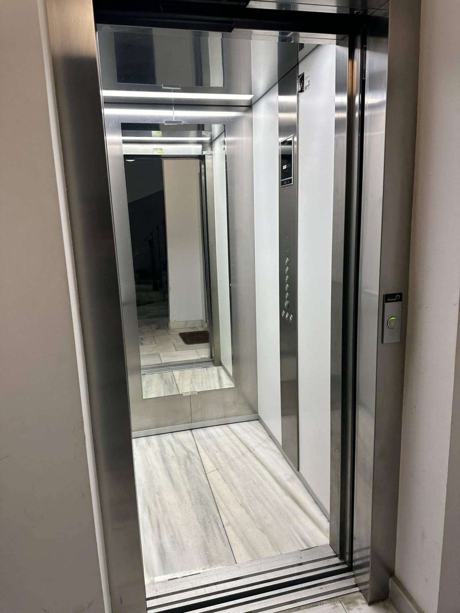 Moderno Apartamento En Pleno Centro 마드리드 외부 사진