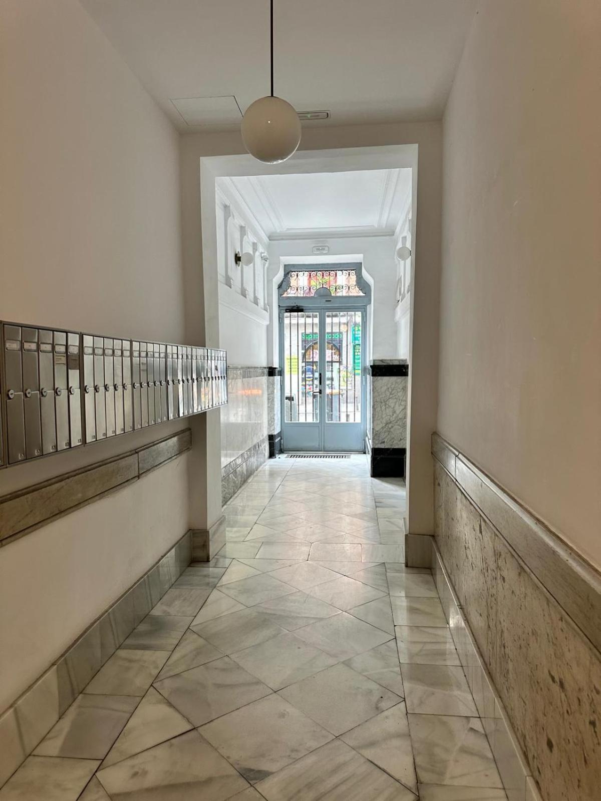 Moderno Apartamento En Pleno Centro 마드리드 외부 사진