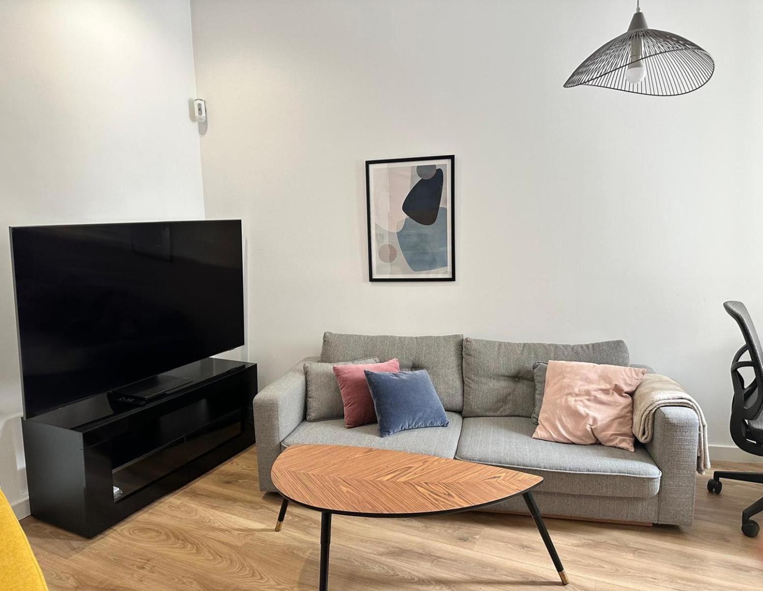 Moderno Apartamento En Pleno Centro 마드리드 외부 사진